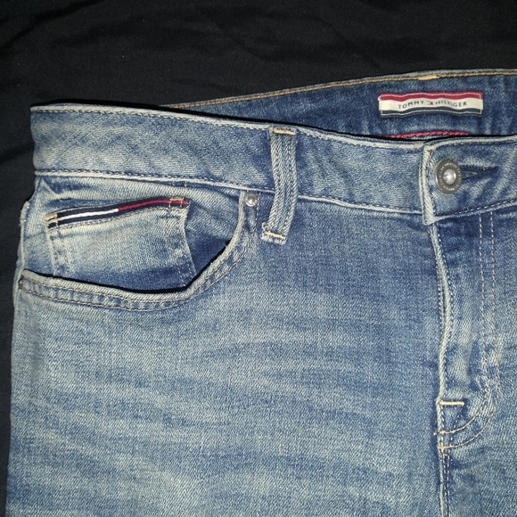 3/$20 Tommy Hilfiger distressed boyfriend jeans - Picture 4 of 5